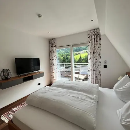 Hollweger Hotel 4*